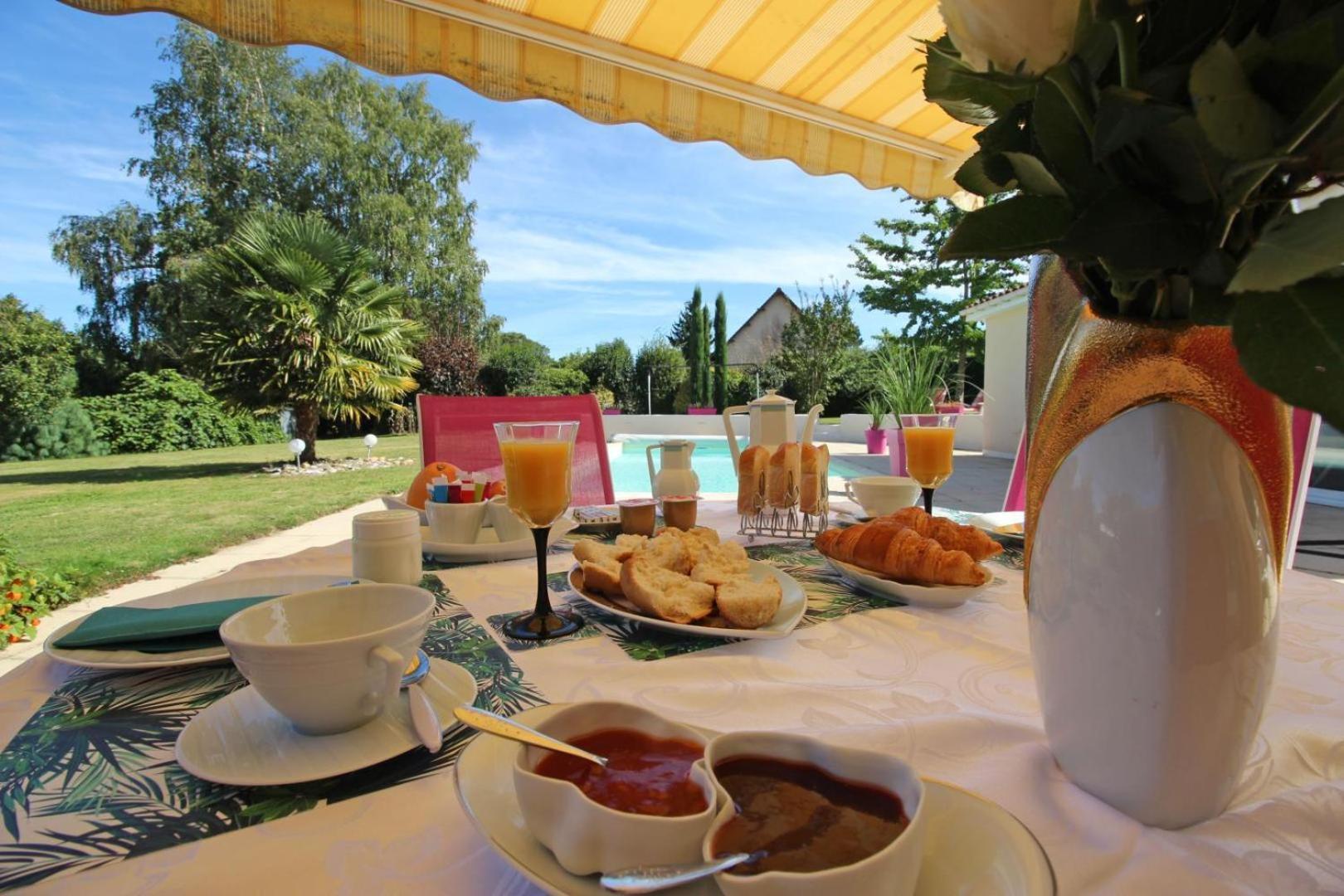Les Carpes A Limoges Bed and Breakfast Eksteriør billede
